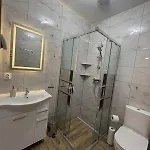 W Kotlinie Лёндек-Здруй